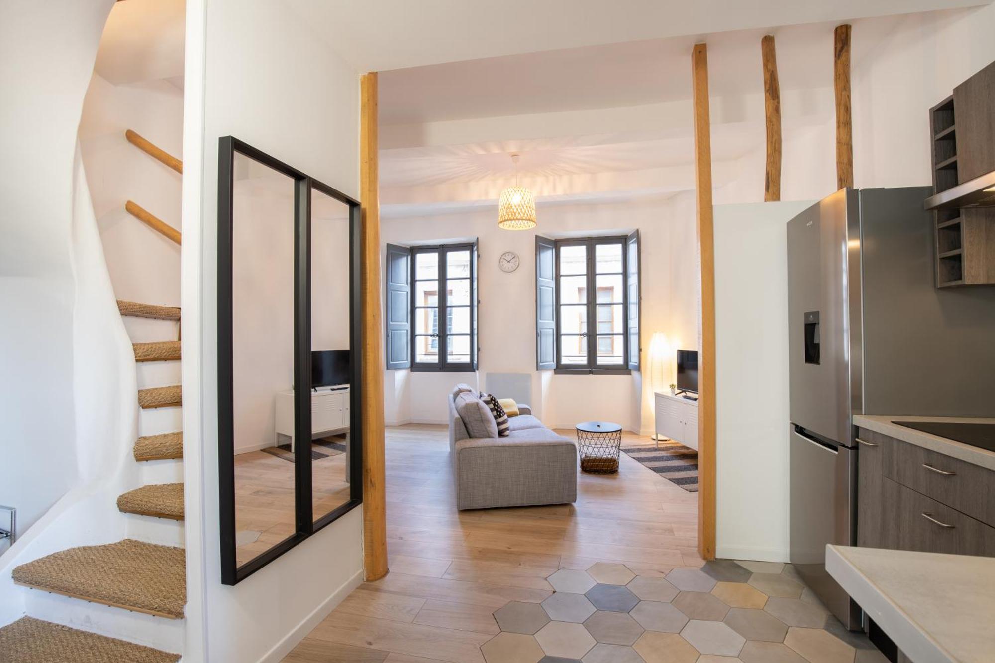 Ferienwohnung Le Duplex - Hypercentre - Wifi Carpentras Exterior foto